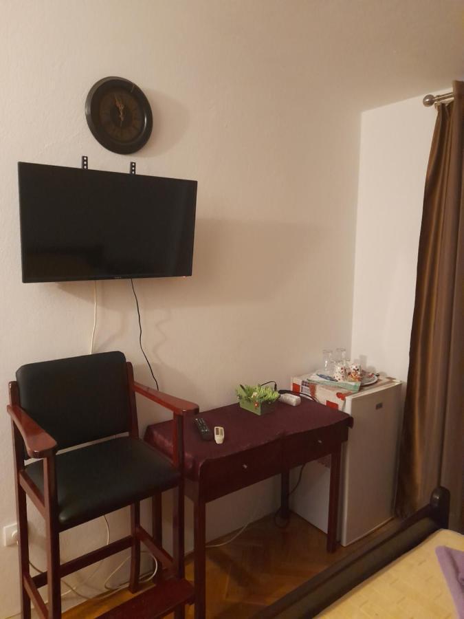 Apartments Kovacevic Petrovac Luaran gambar
