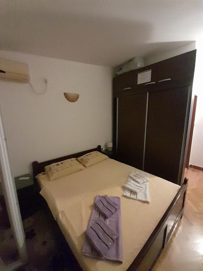 Apartments Kovacevic Petrovac Luaran gambar