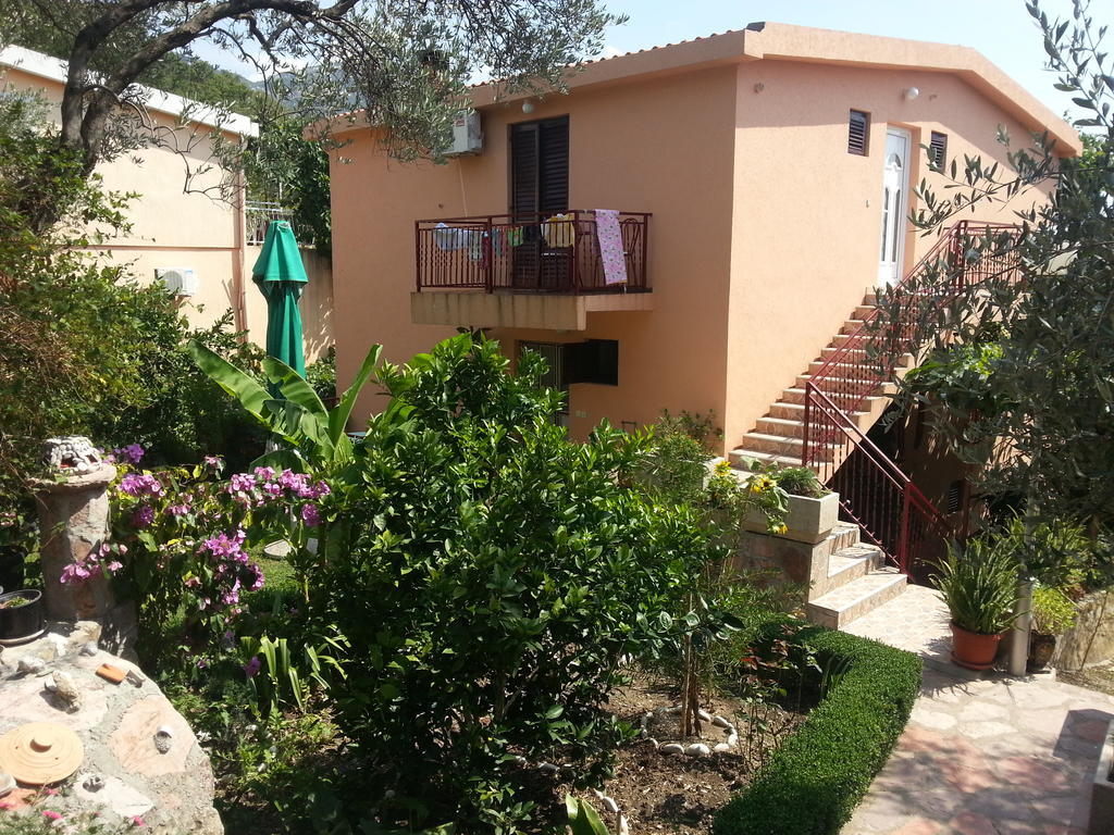 Apartments Kovacevic Petrovac Luaran gambar