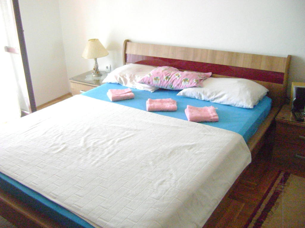 Apartments Kovacevic Petrovac Bilik gambar